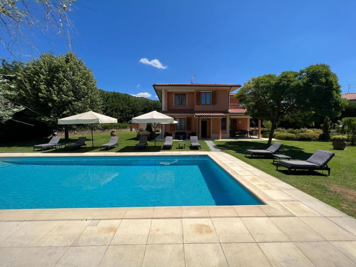 Belvilla By Oyo Villa A Loro Ciuffenna Buitenkant foto